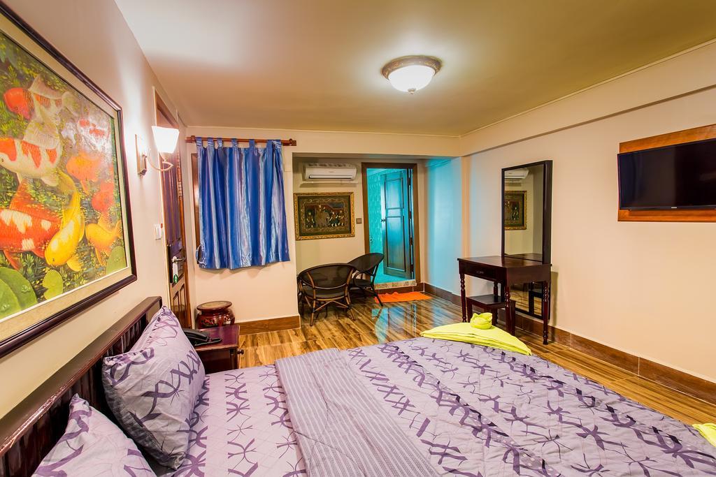 סיהאנוקוויל Domrai Boutique Hotel מראה חיצוני תמונה
